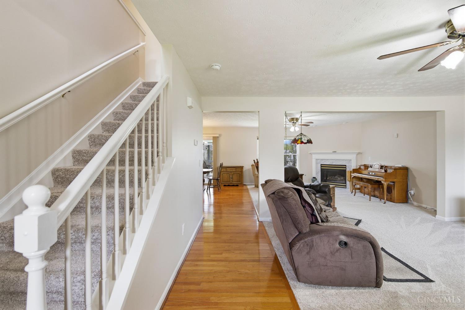 8080 Kings Court
