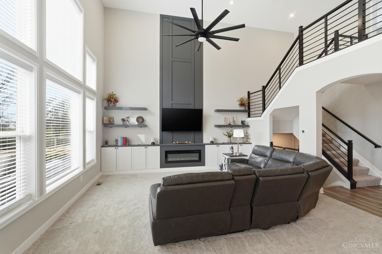 1261 Trailhead Place