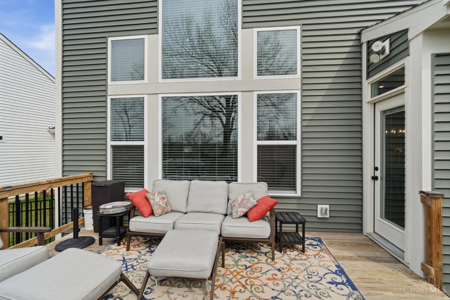 1261 Trailhead Place