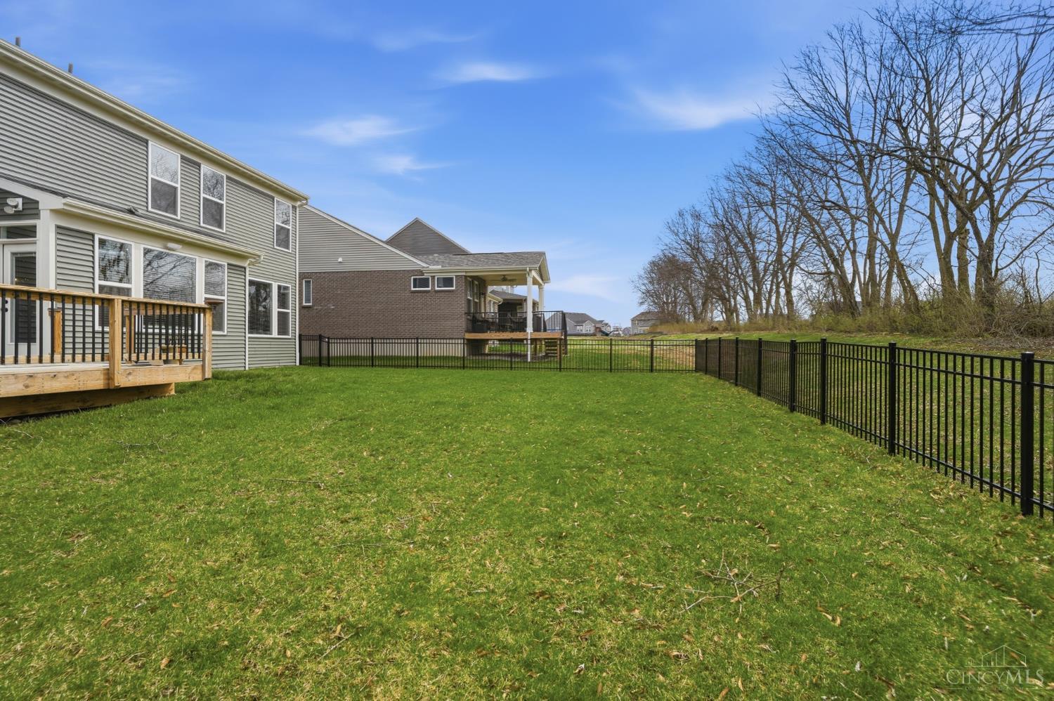 1261 Trailhead Place