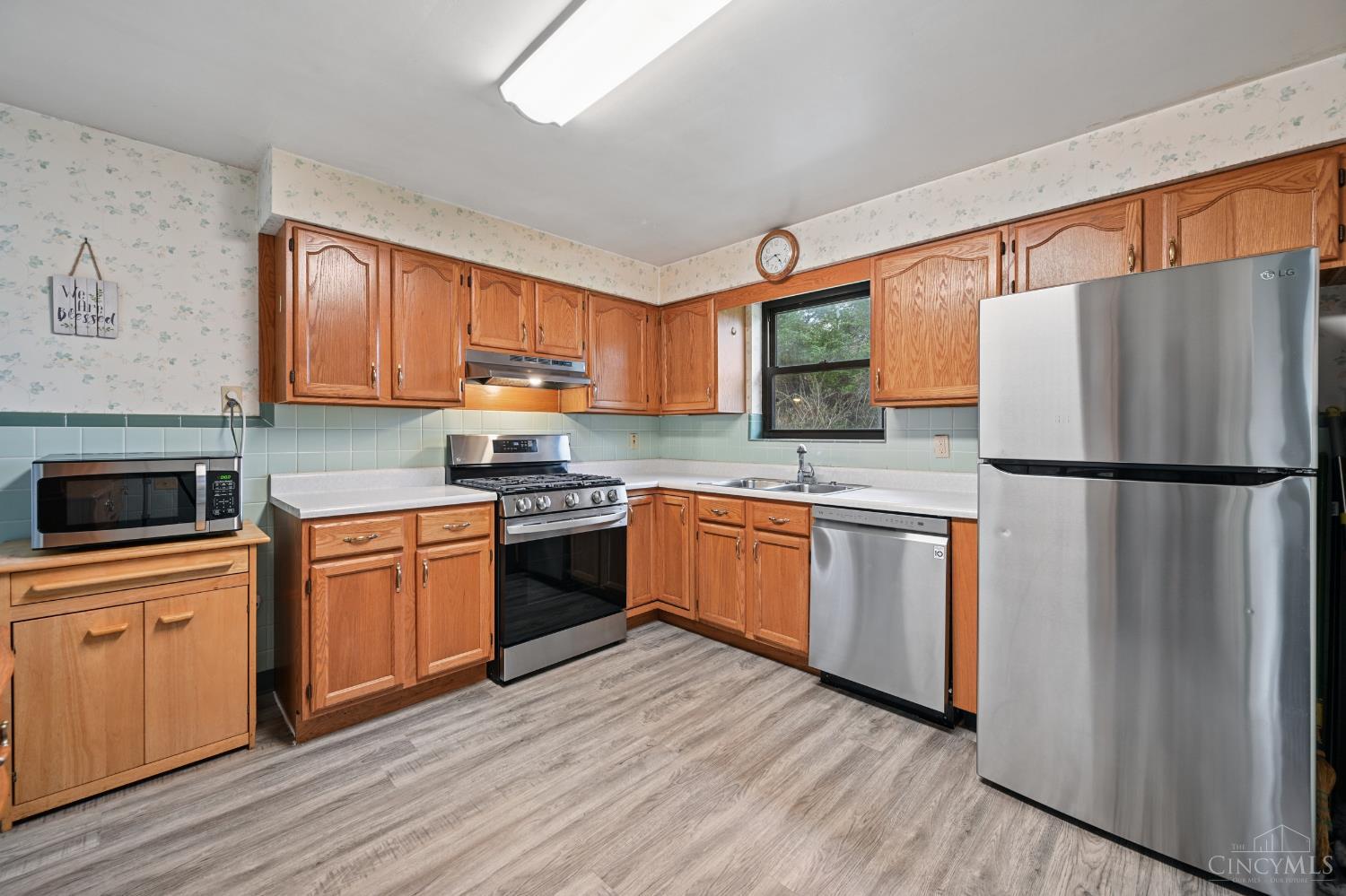 5577 Sunnywoods Lane