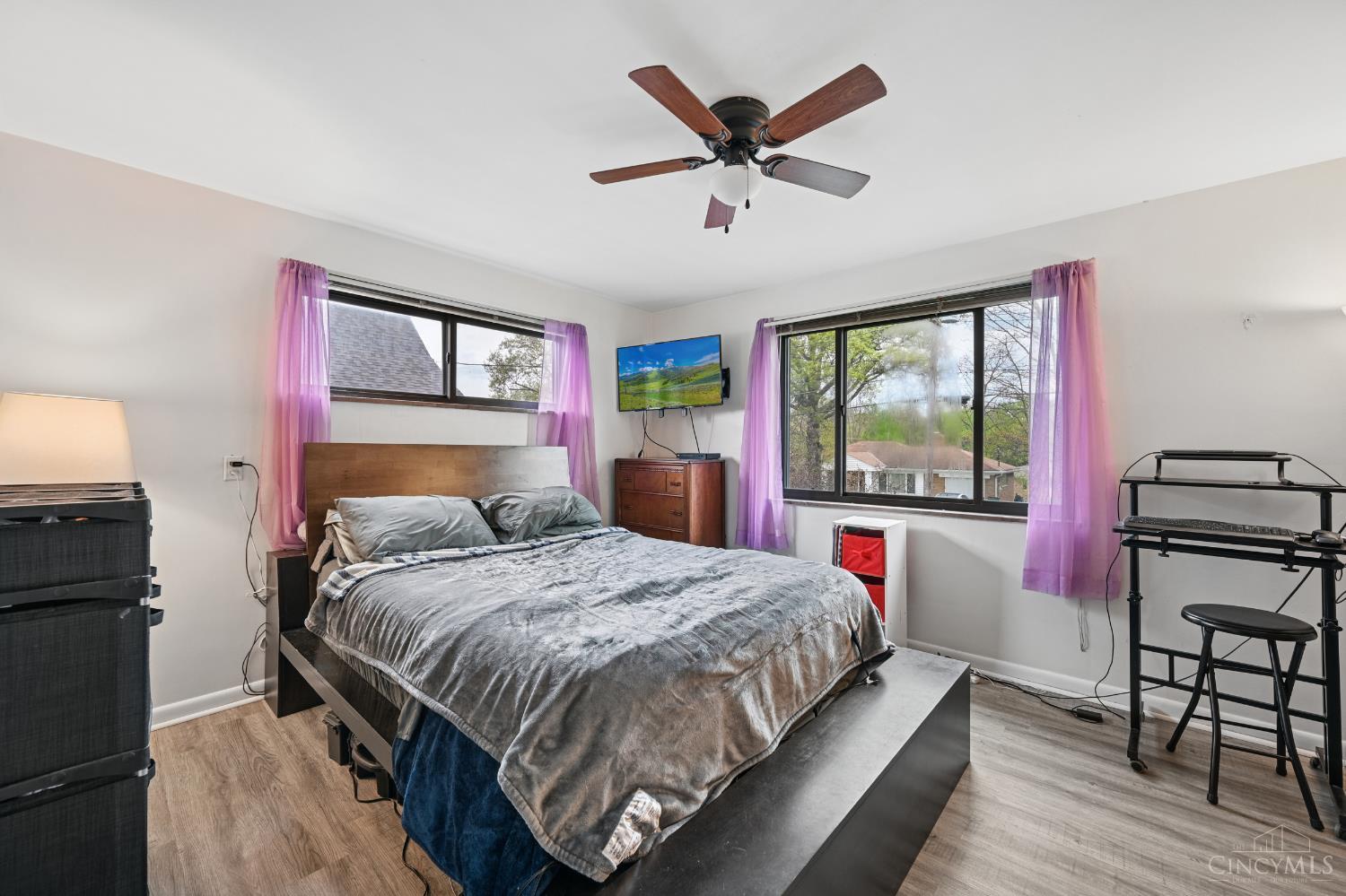 5577 Sunnywoods Lane