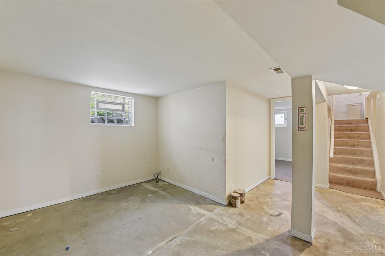 3939 Davis Avenue