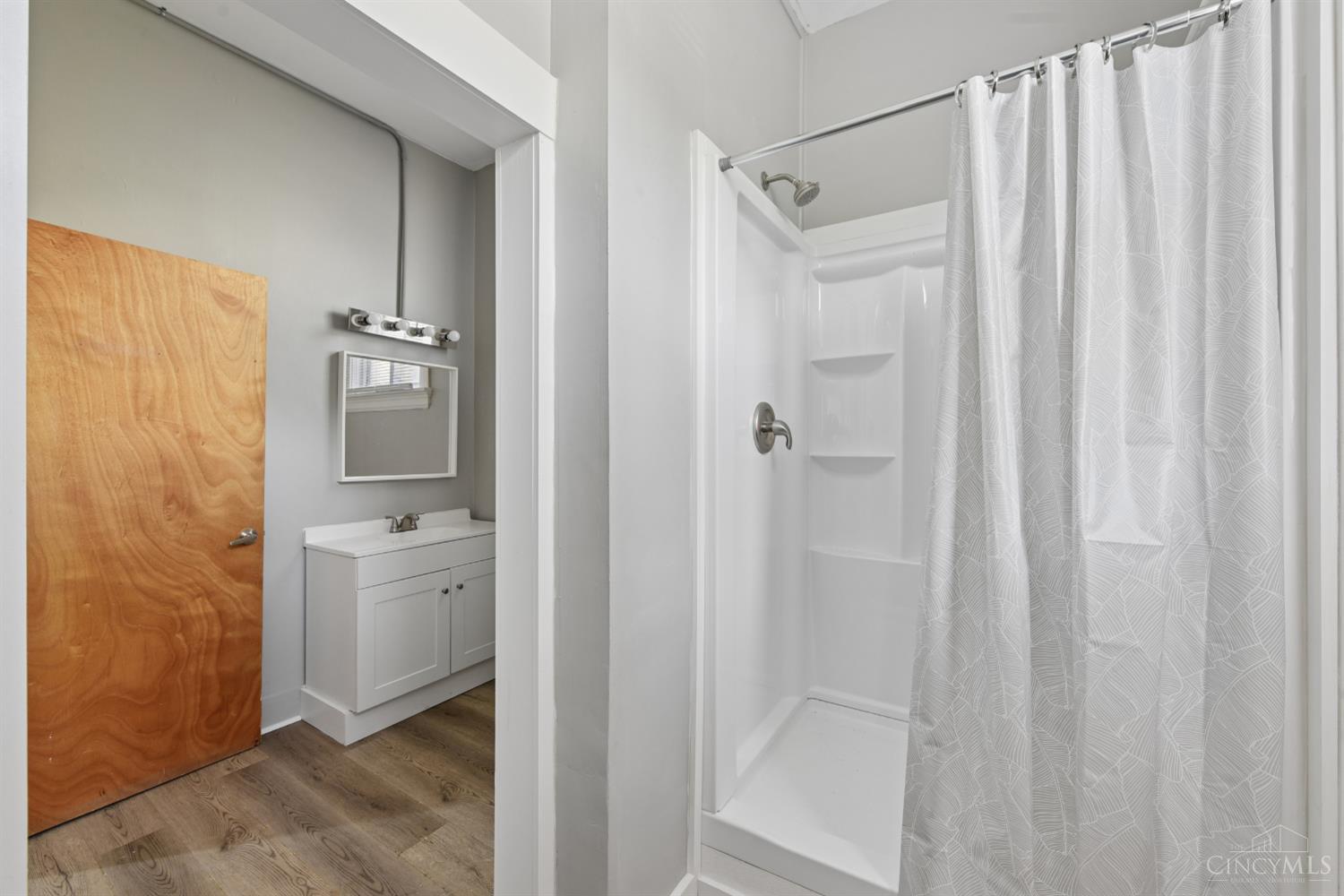 1712 Queen City Avenue