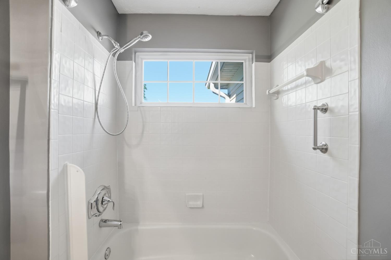 6366 Inverness Way