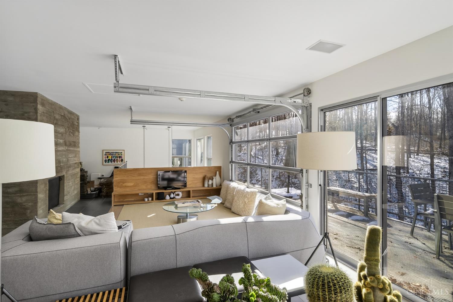 8425 Kugler Mill Road