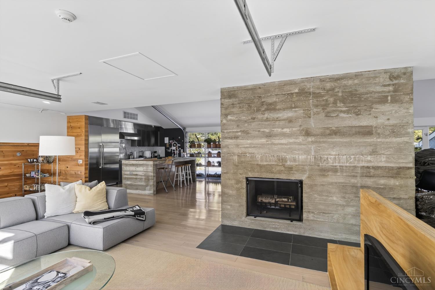 8425 Kugler Mill Road