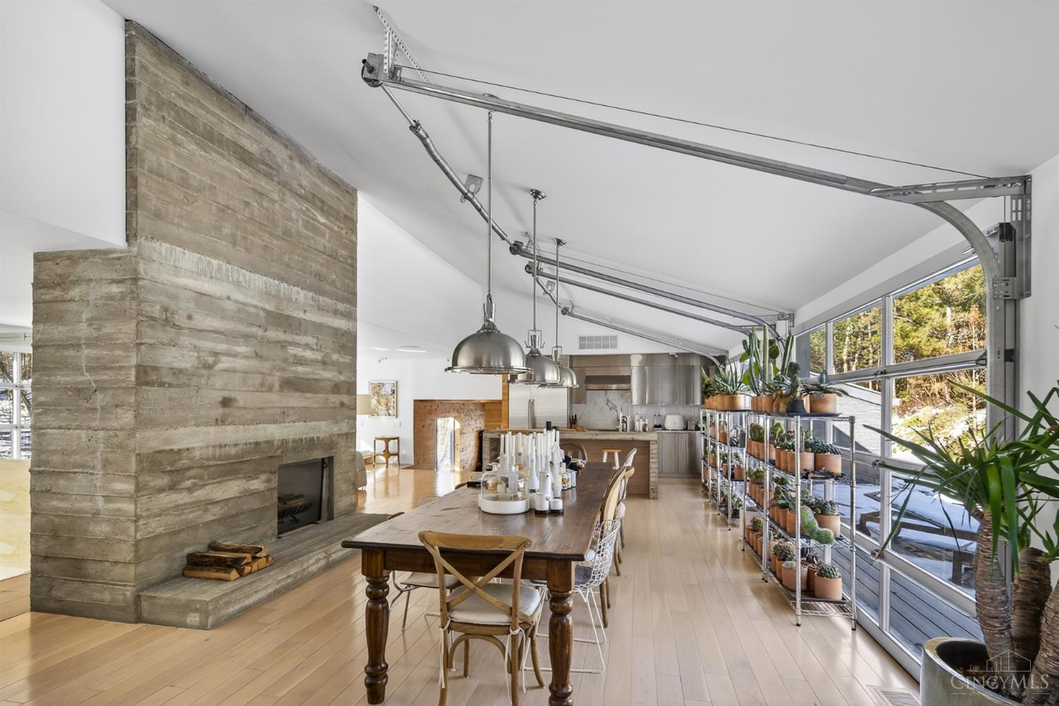 8425 Kugler Mill Road