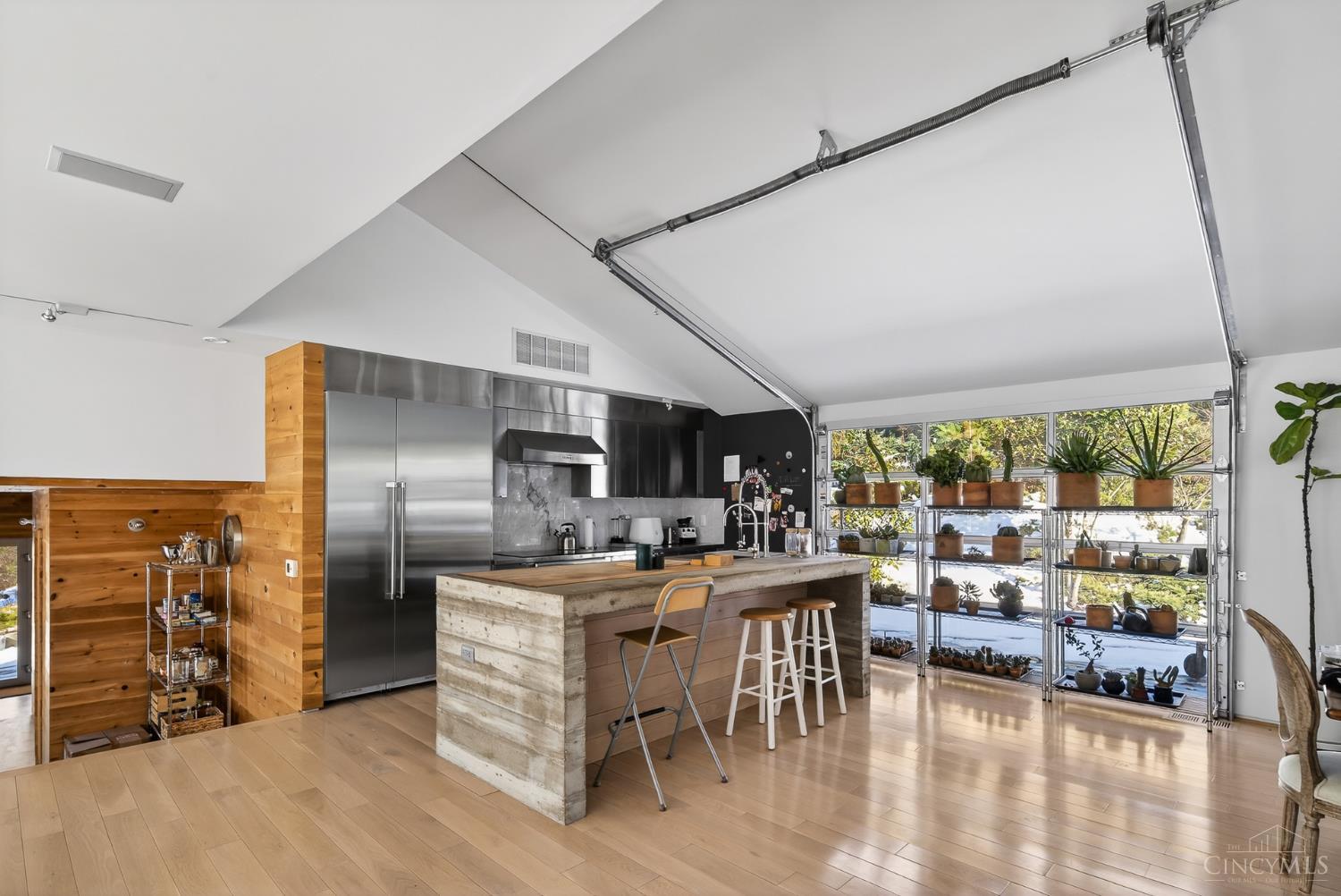 8425 Kugler Mill Road