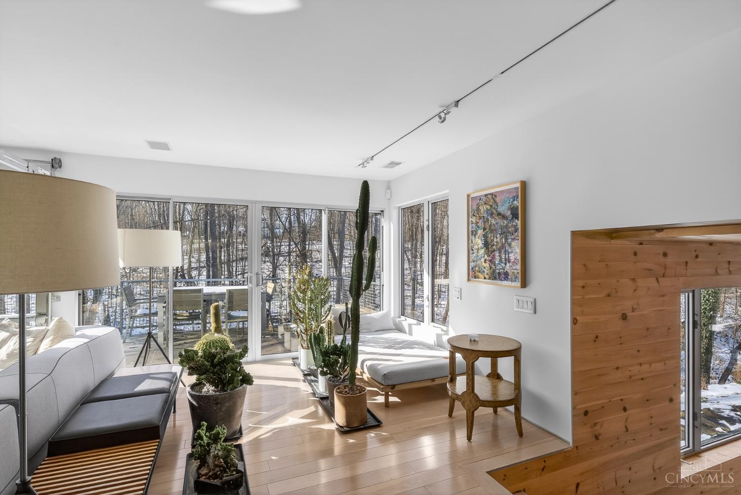 8425 Kugler Mill Road