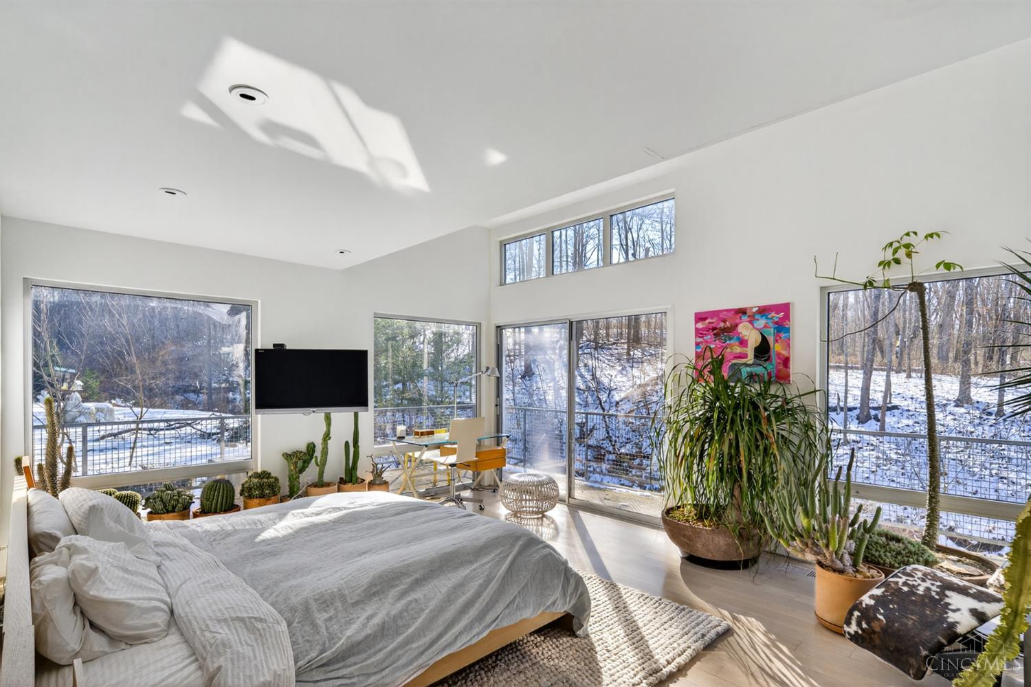 8425 Kugler Mill Road