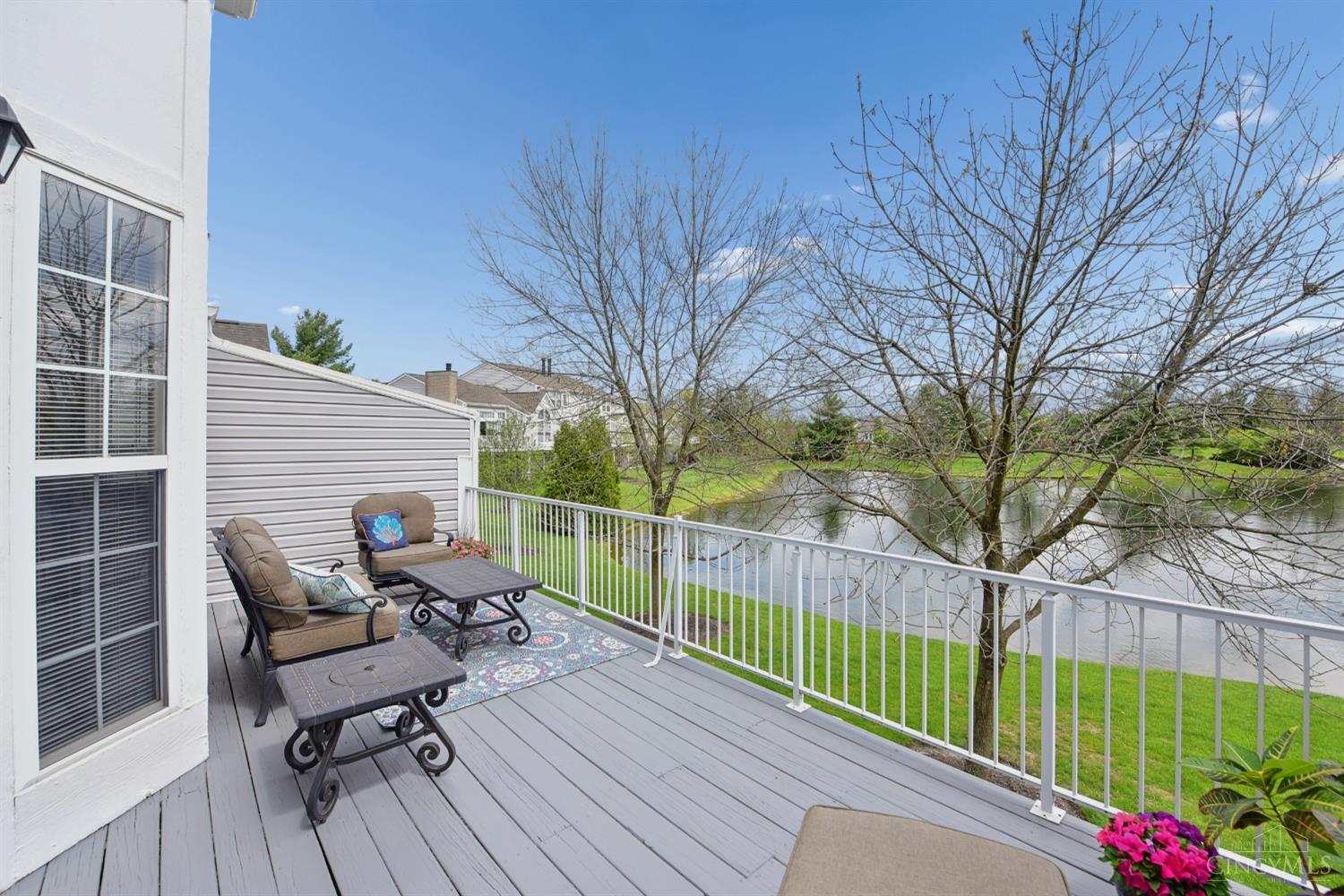 4189 Lakeknoll Drive