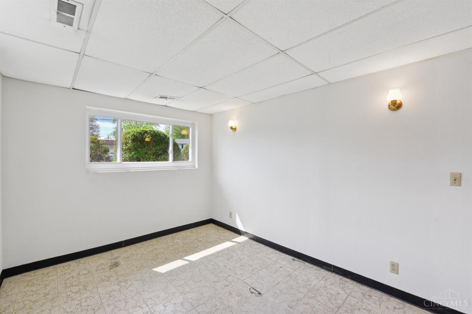 4422 Oslo Court
