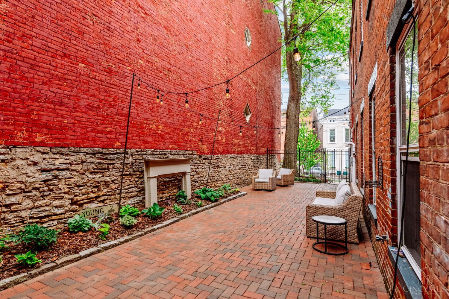 514 Liberty Hill