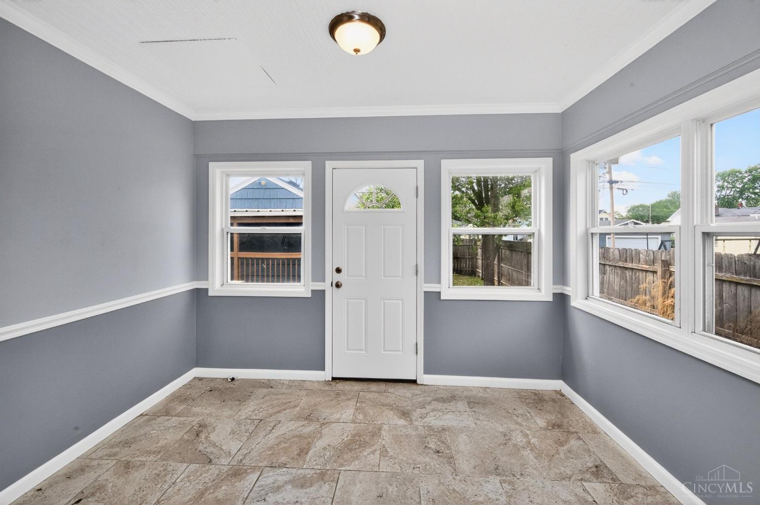 461 Deerfield Road