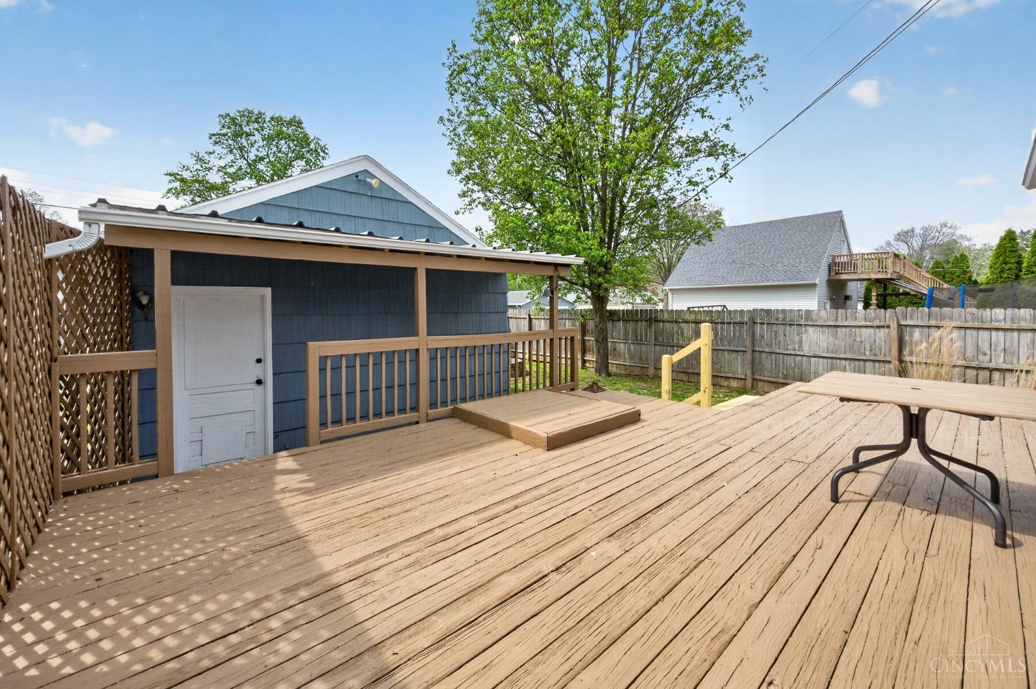 461 Deerfield Road