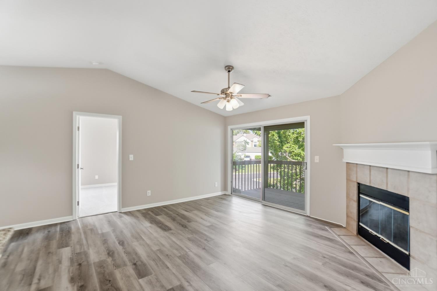 8900 Eagleview Drive 11