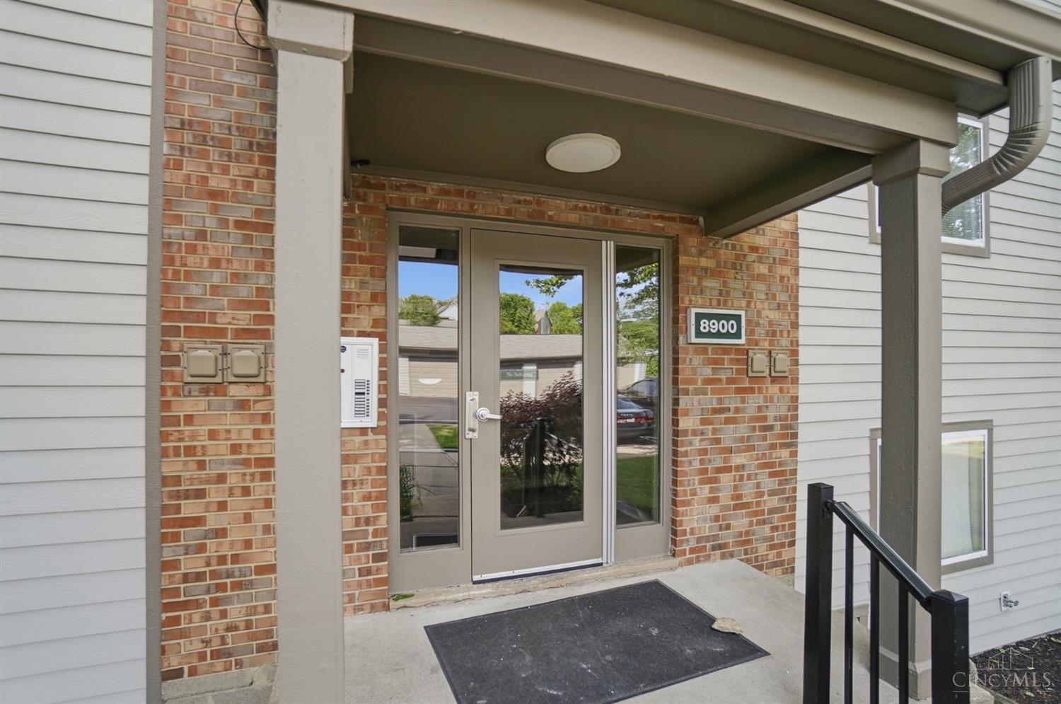 8900 Eagleview Drive 11