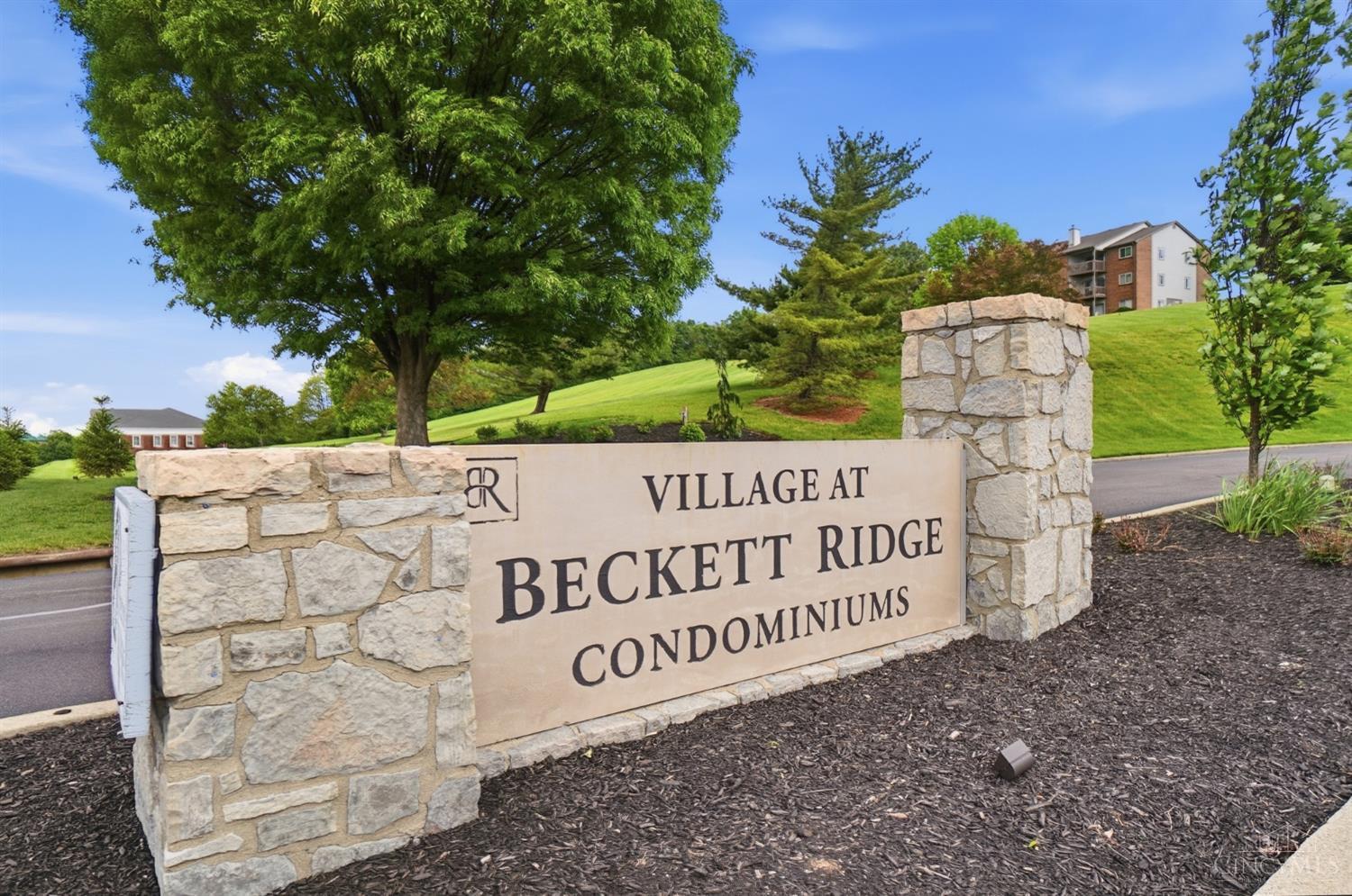 8900 Eagleview Drive 11