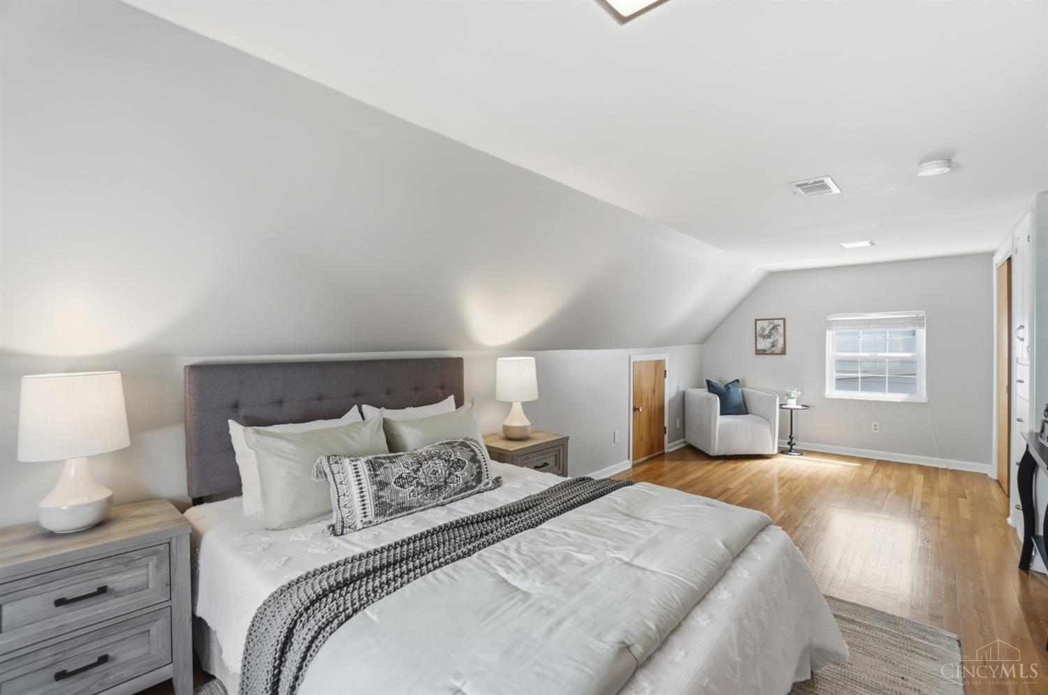 3863 Homewood Road