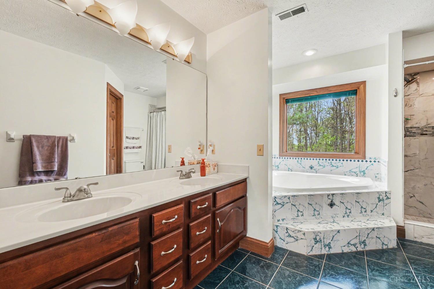 6291 Ashbourne Place
