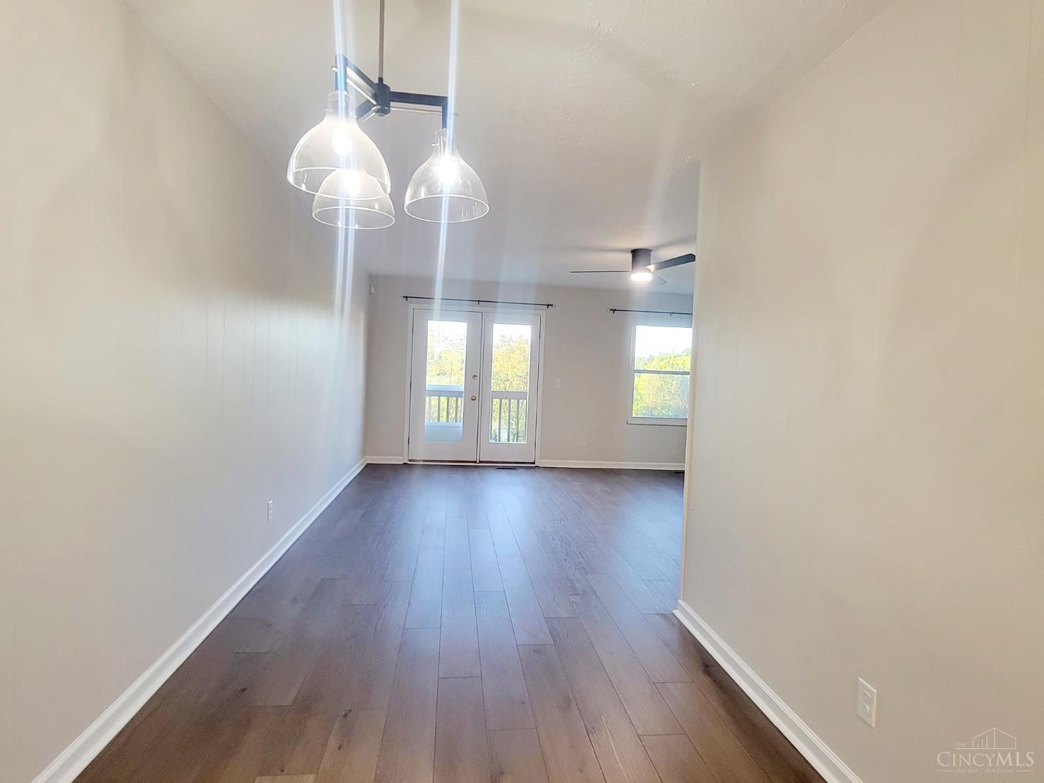 5638 Springdale Road 6