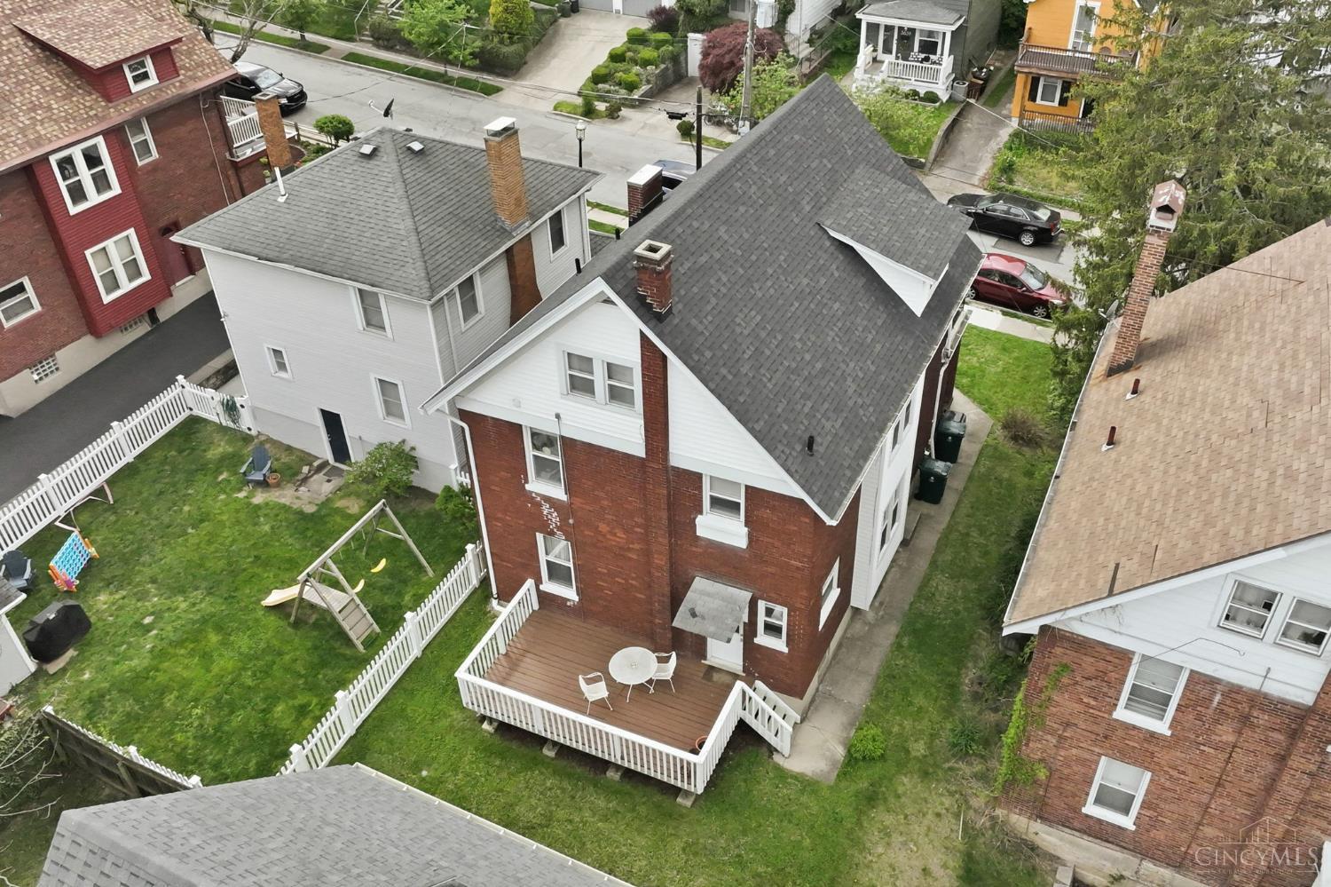 3642 Columbus Avenue