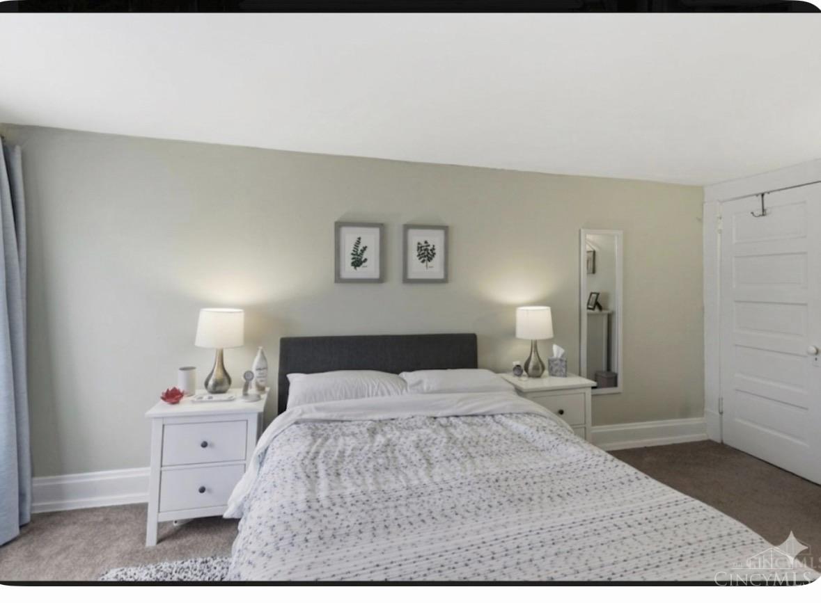 3642 Columbus Avenue