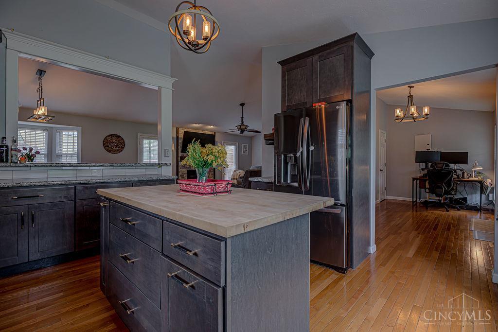 1648 Brookridge Circle Drive