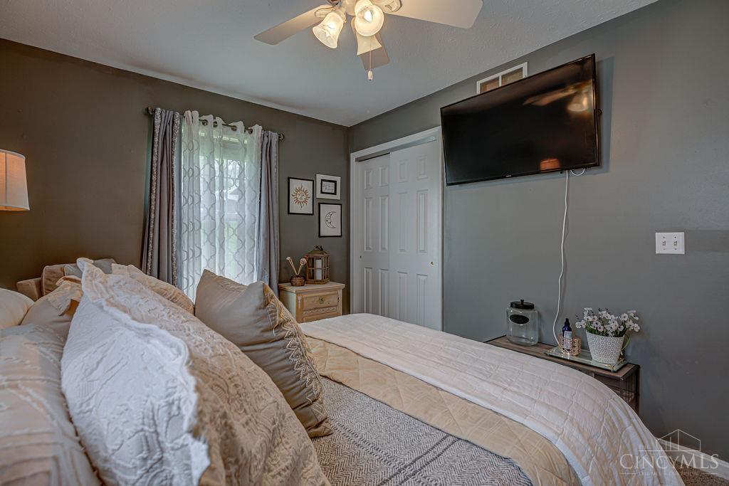 1648 Brookridge Circle Drive