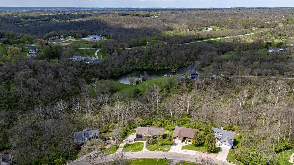 1648 Brookridge Circle Drive