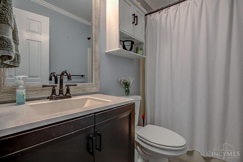 1648 Brookridge Circle Drive