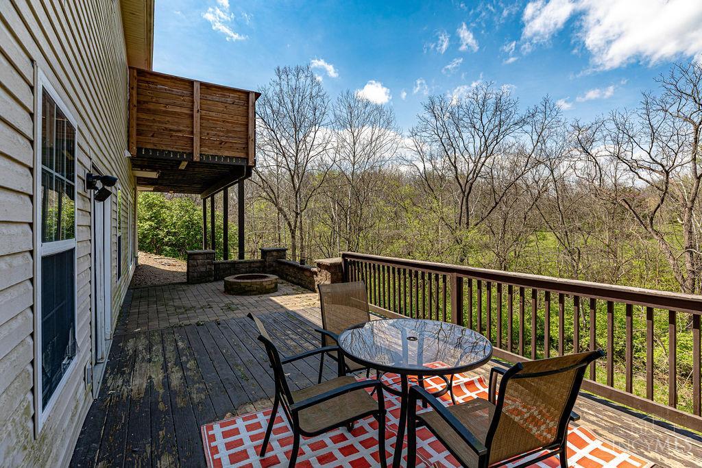 1648 Brookridge Circle Drive