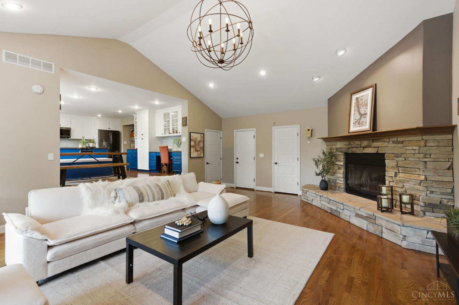7430 S Timberlane Drive
