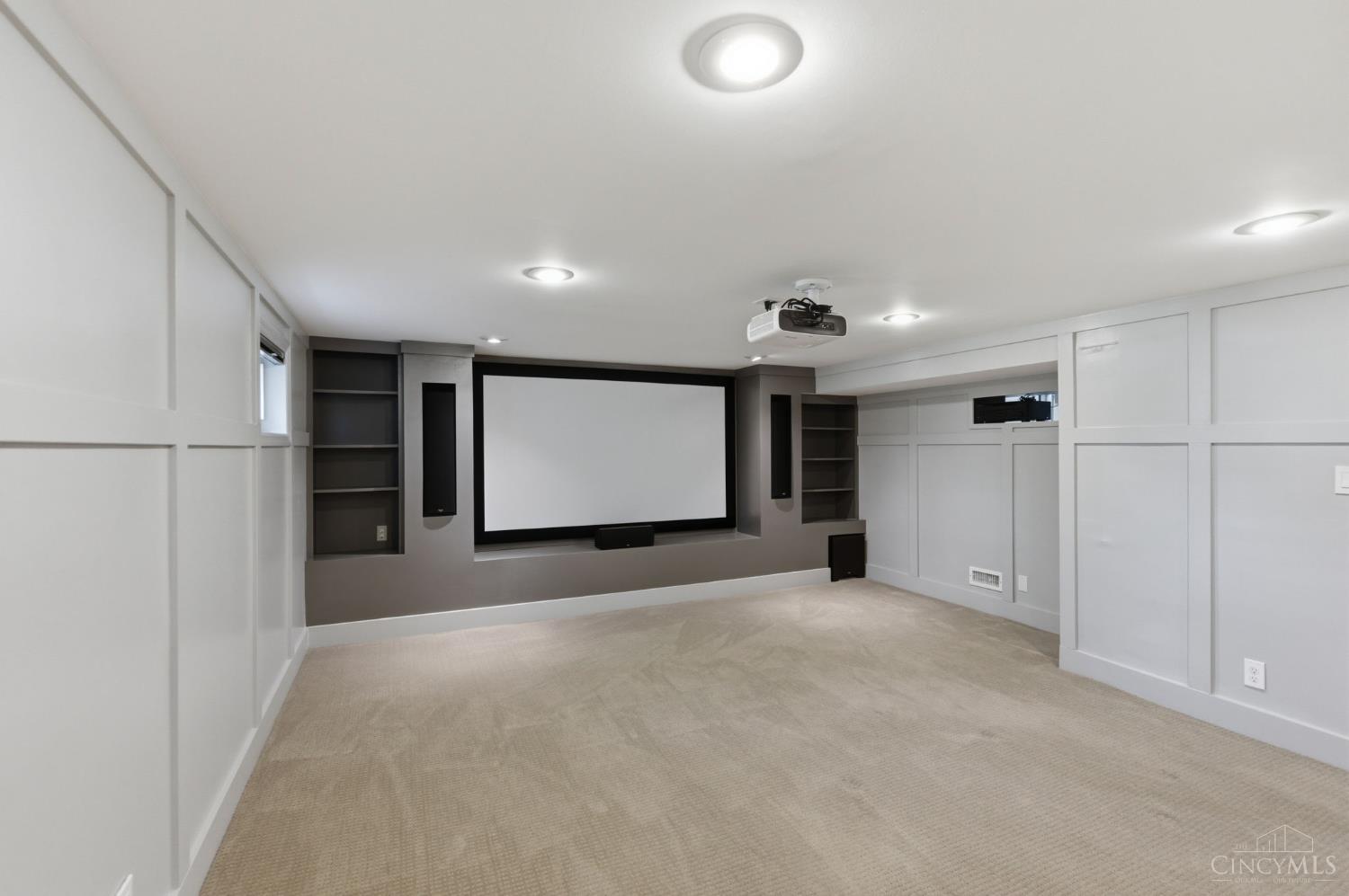 7430 S Timberlane Drive
