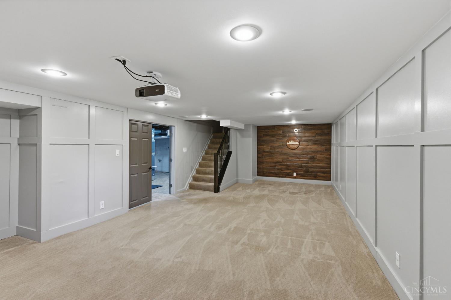 7430 S Timberlane Drive