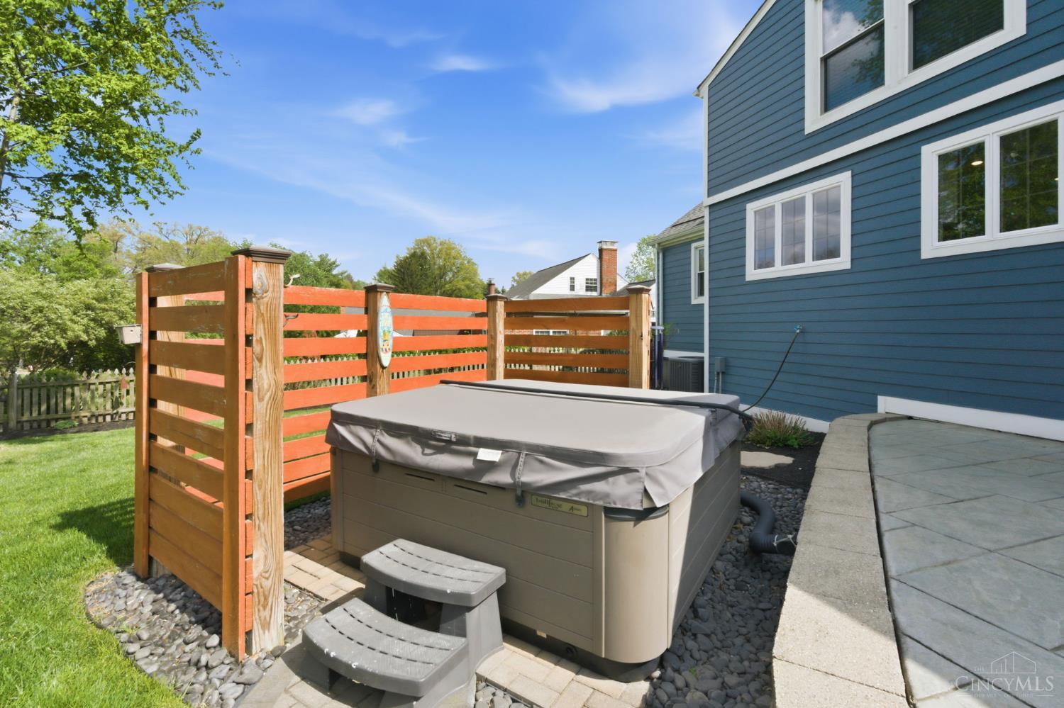 7430 S Timberlane Drive