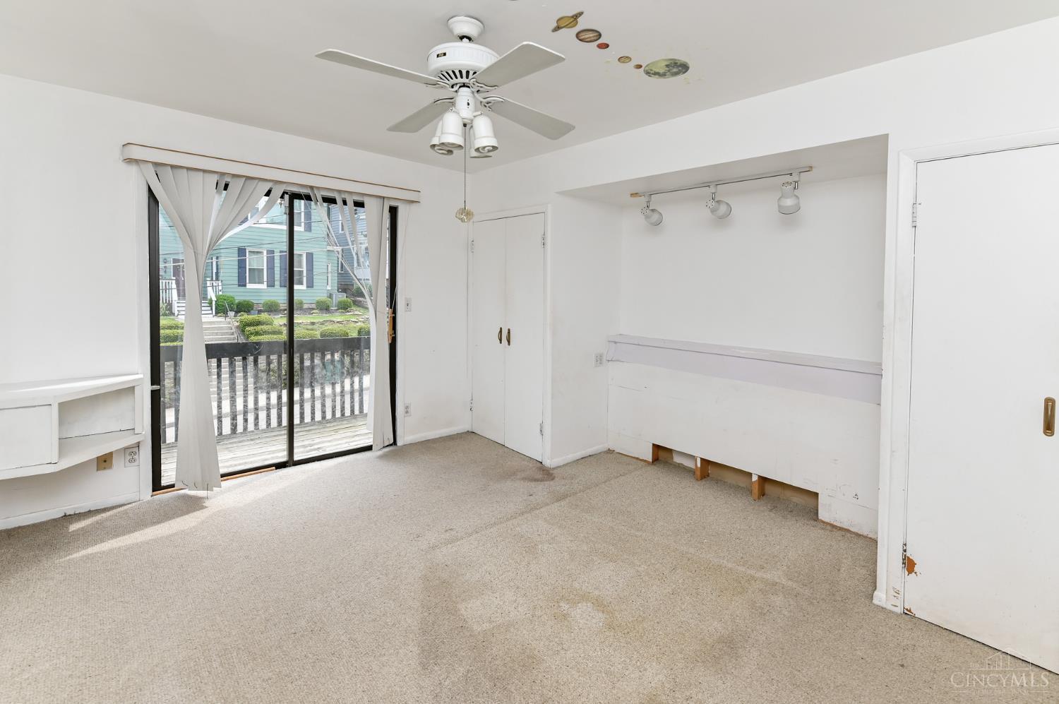 3621 Woodbridge Place