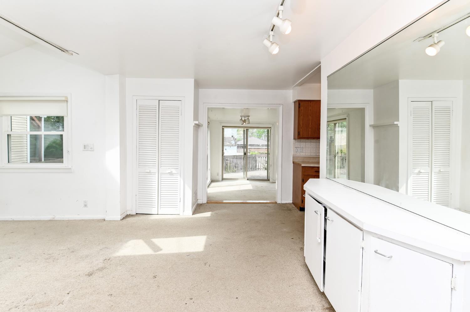 3621 Woodbridge Place