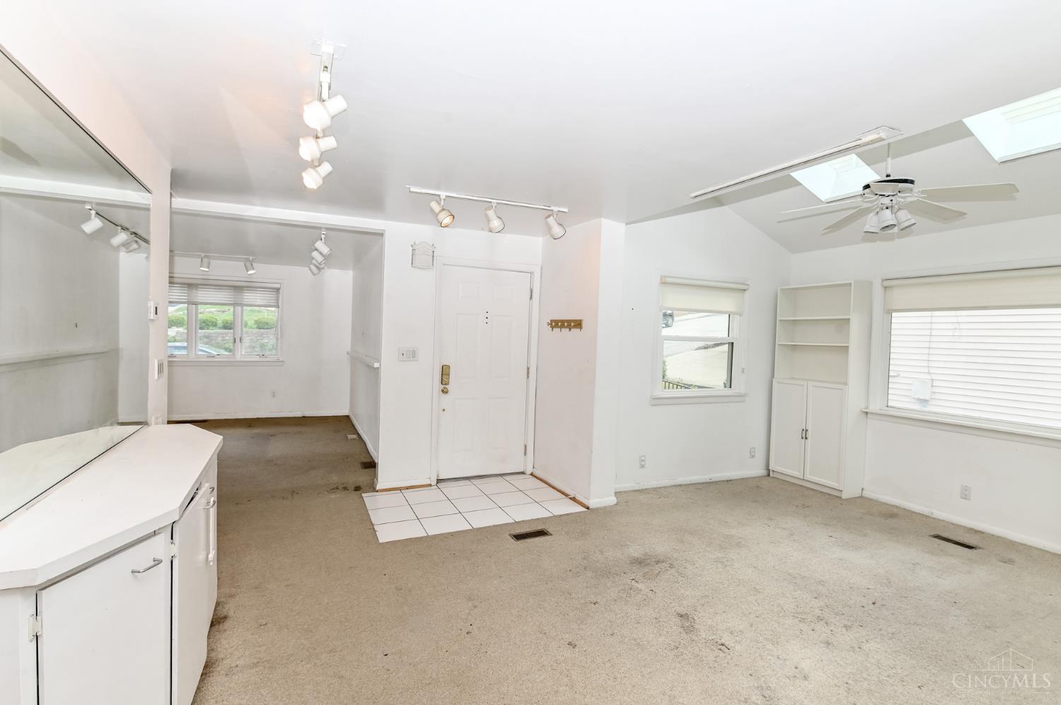 3621 Woodbridge Place