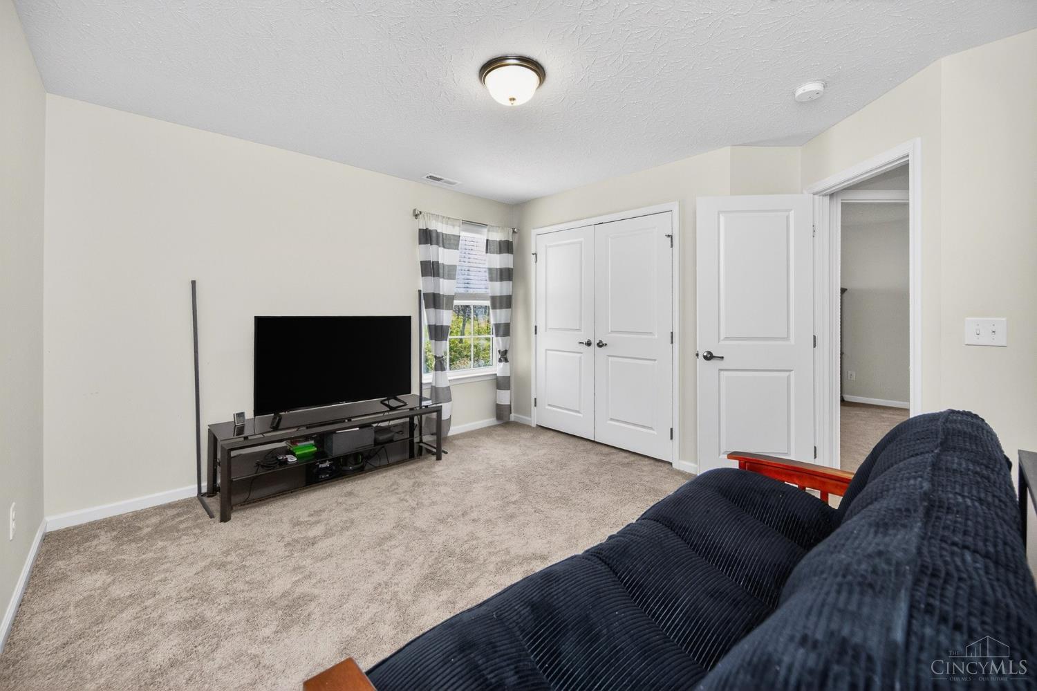 5981 Anmer Court