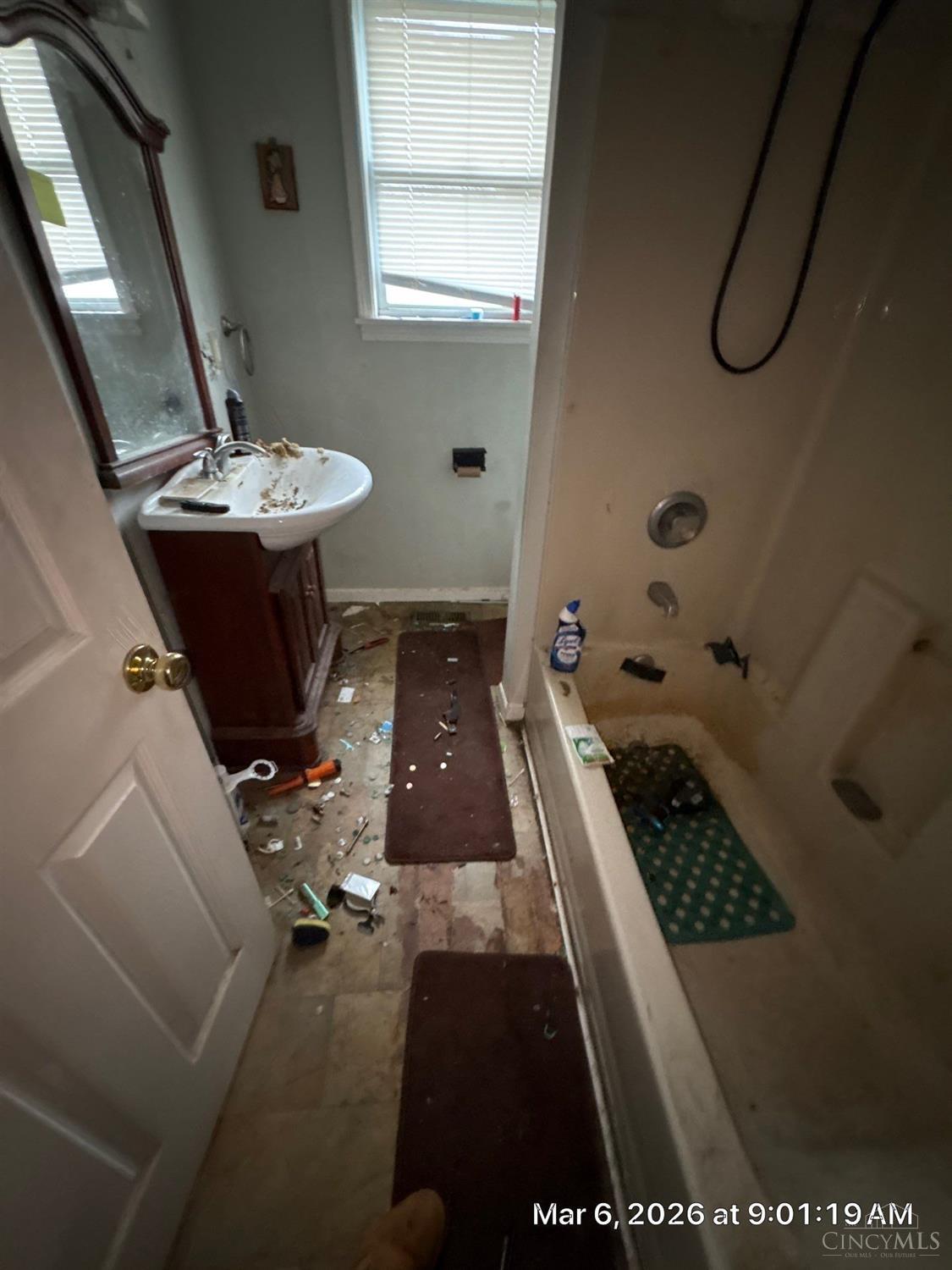 401 N Broadway Street