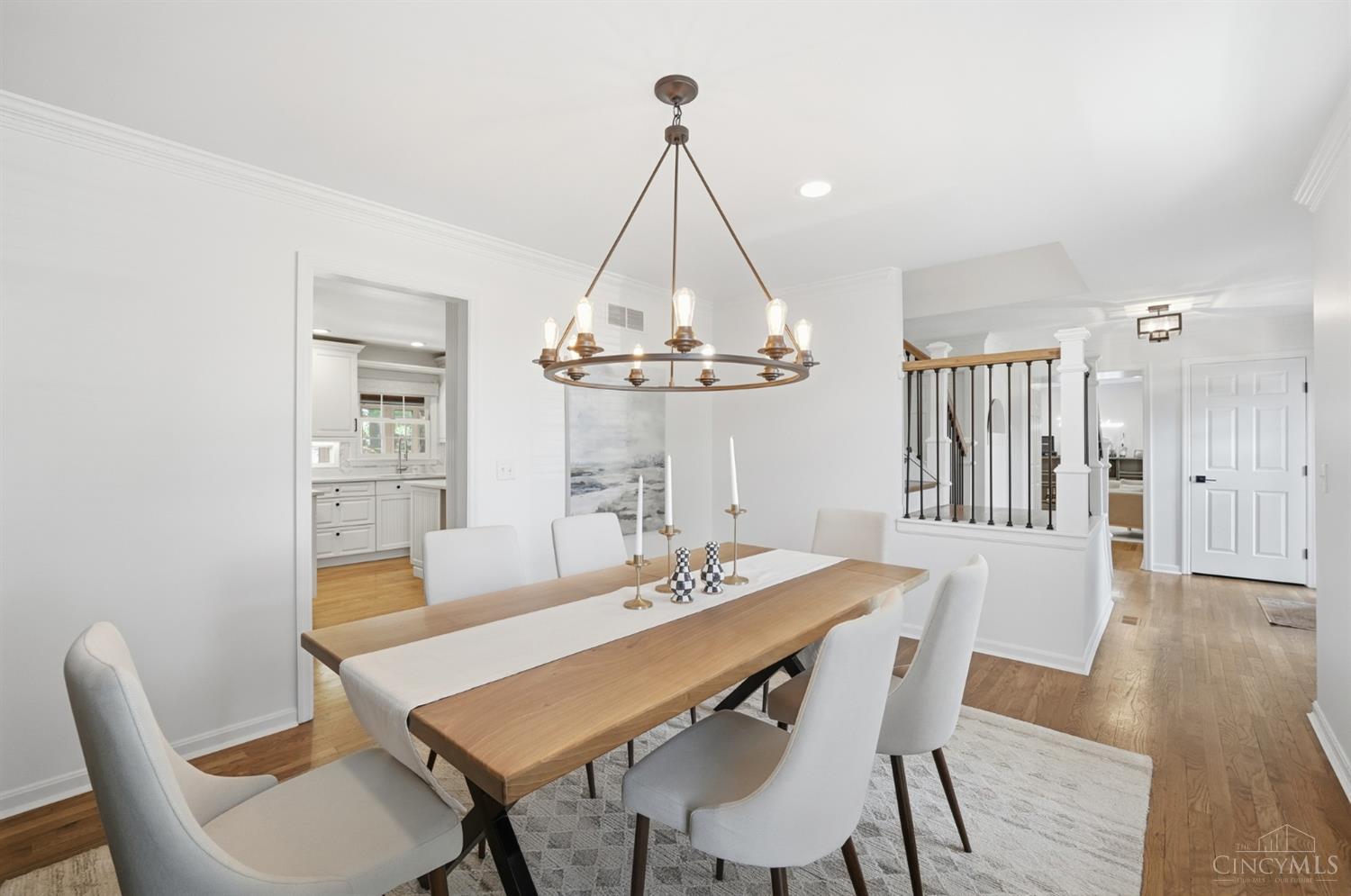 3725 Sherbrooke Drive