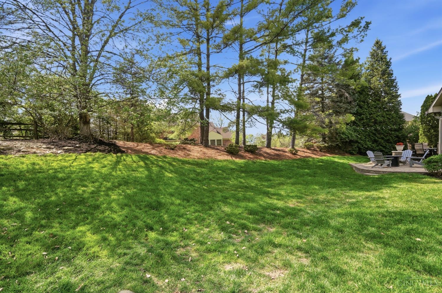 3725 Sherbrooke Drive