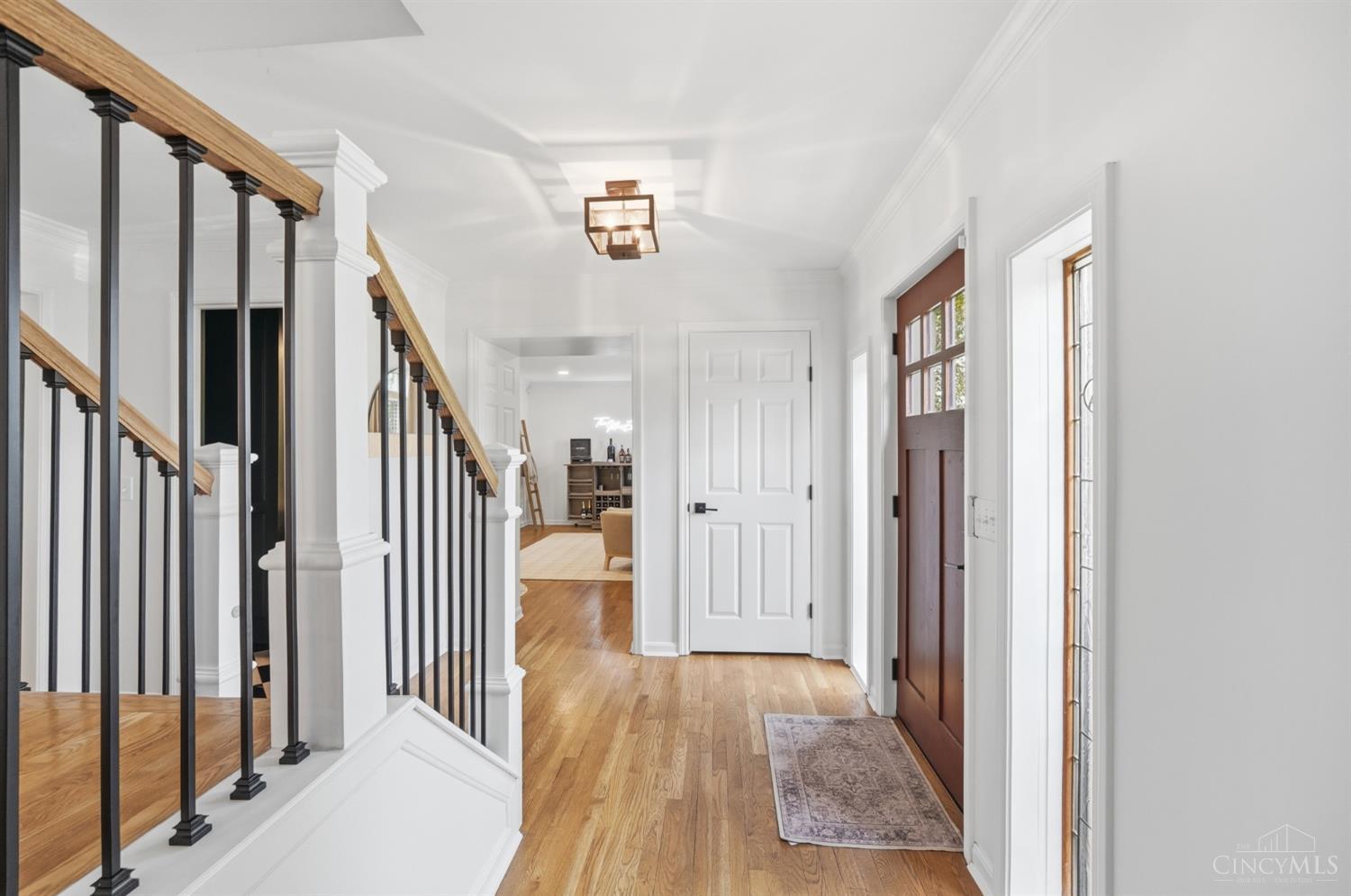 3725 Sherbrooke Drive