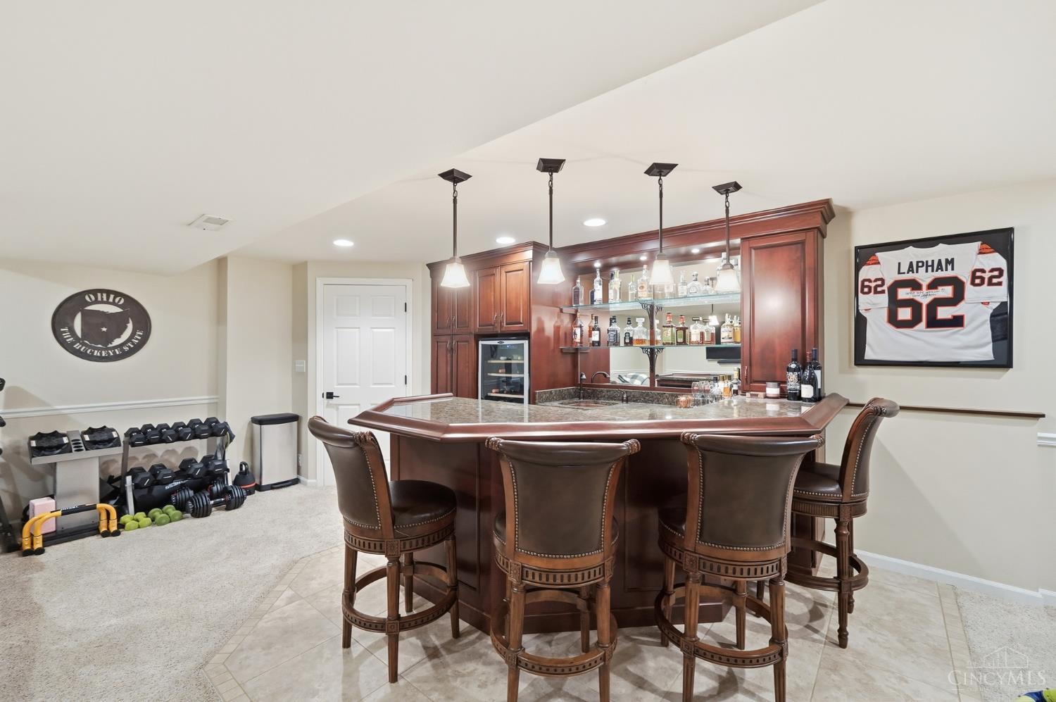 3725 Sherbrooke Drive