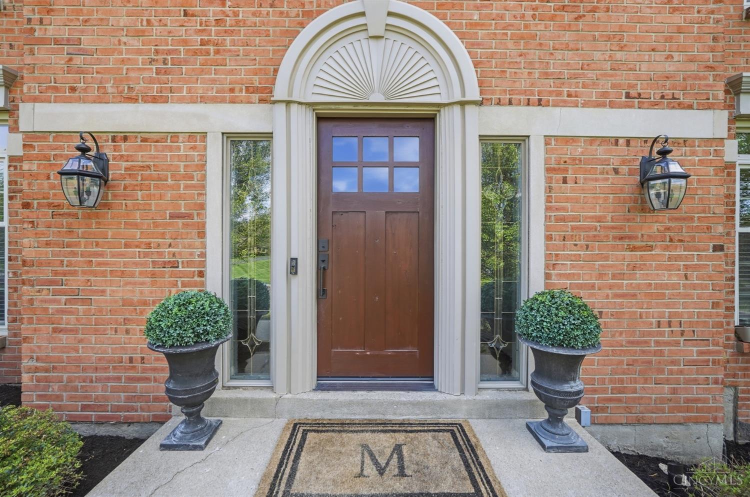 3725 Sherbrooke Drive