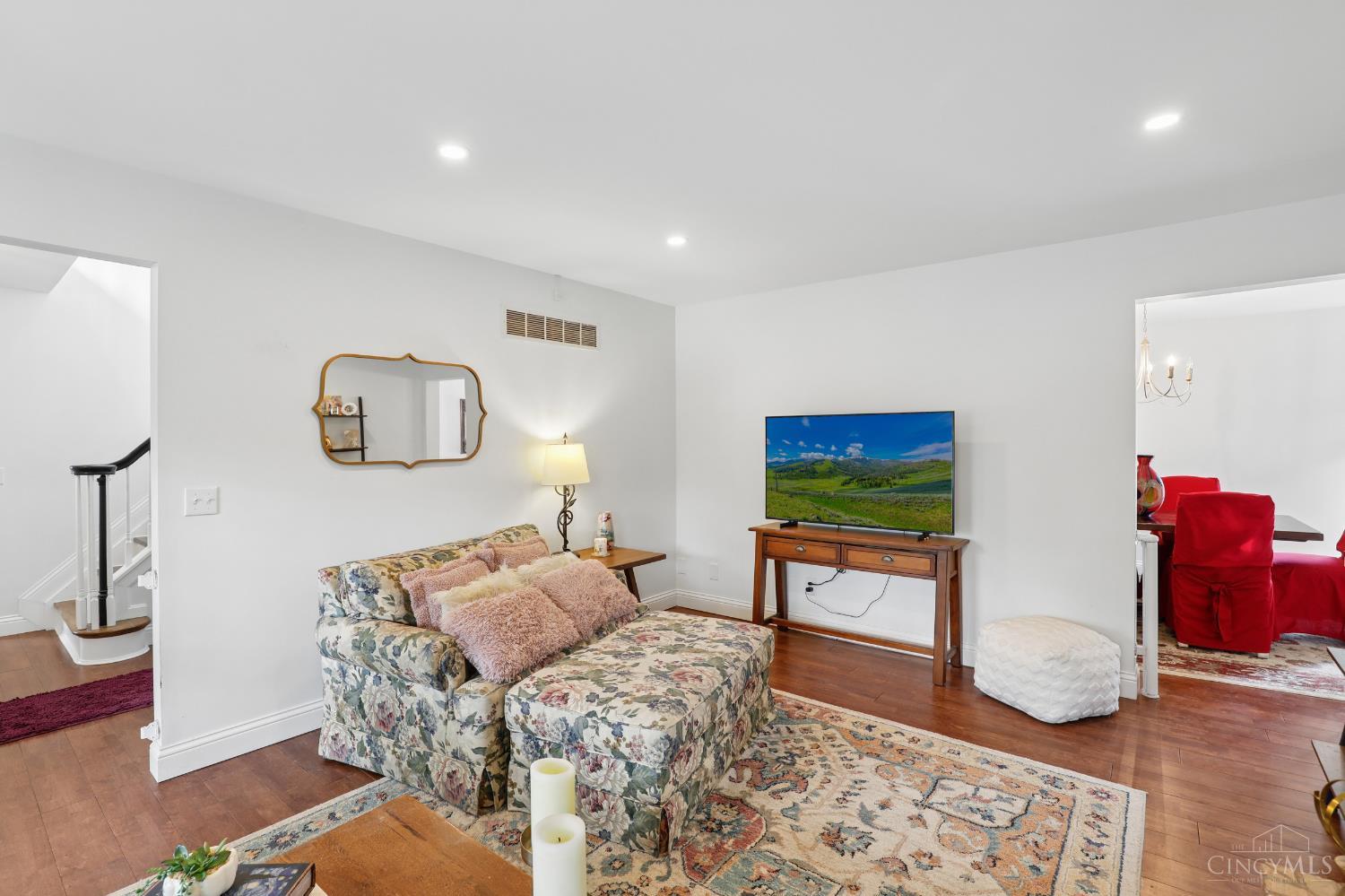 7 Cherokee Trail