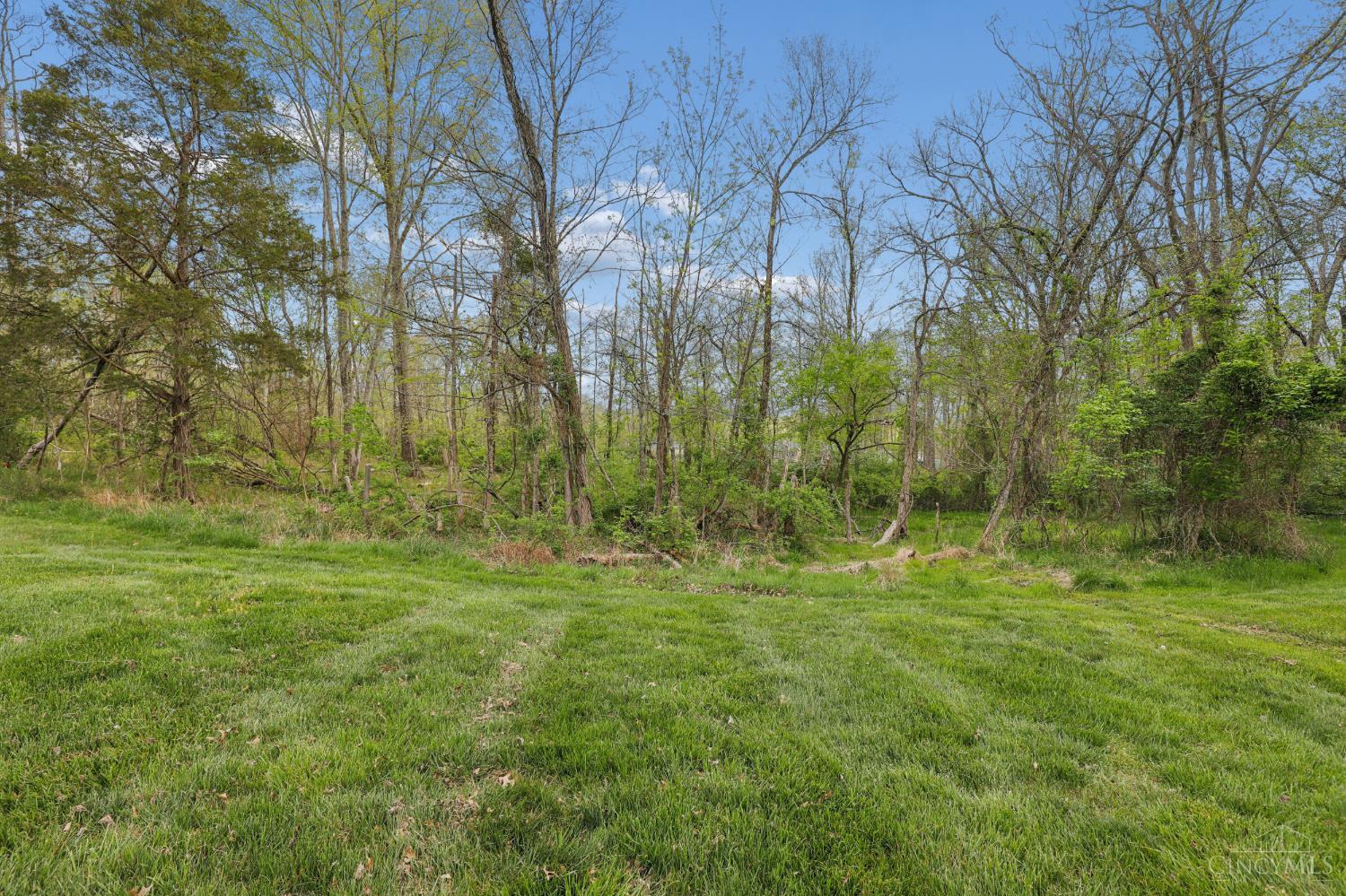 7 Cherokee Trail