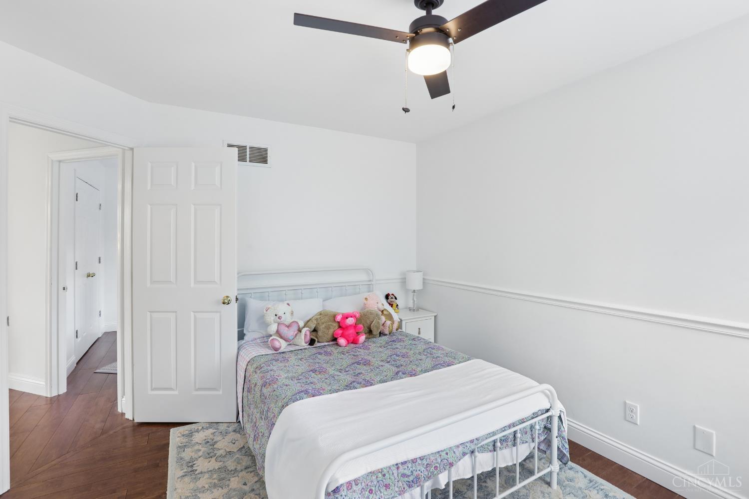 7 Cherokee Trail